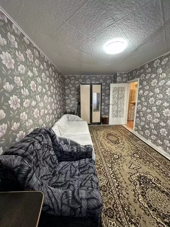 1-к. квартира, 30 м, 5/5 эт. - Фото 1