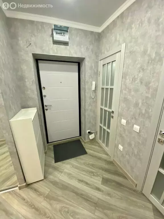 3-комнатная квартира: Краснодар, Домбайская улица, 57 (69 м) - Фото 0