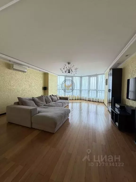 3-к кв. Белгородская область, Белгород ул. Щорса, 8б (127.8 м) - Фото 1