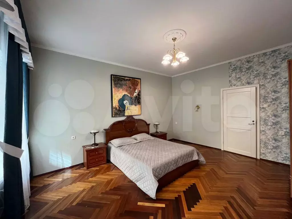 3-к. квартира, 101 м, 2/6 эт. - Фото 0