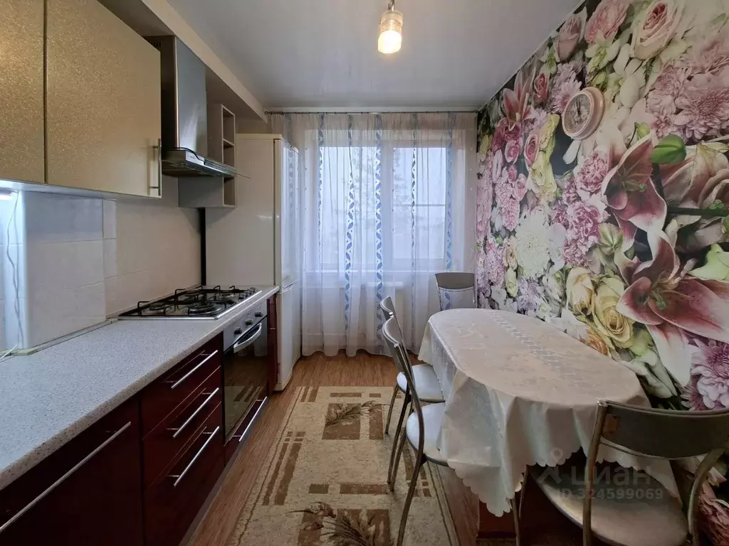 3-к кв. Волгоградская область, Волжский Оломоуцкая ул., 72 (63.8 м) - Фото 2