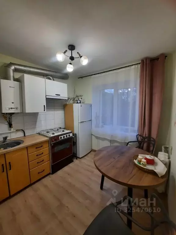 2-к кв. Калининградская область, Калининград Космическая ул., 8 (43.0 ... - Фото 2