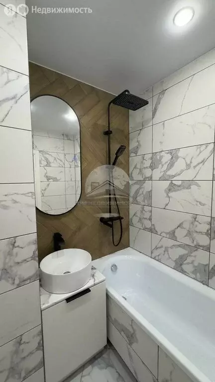 2-комнатная квартира: Великий Новгород, Державинский район, улица ... - Фото 1