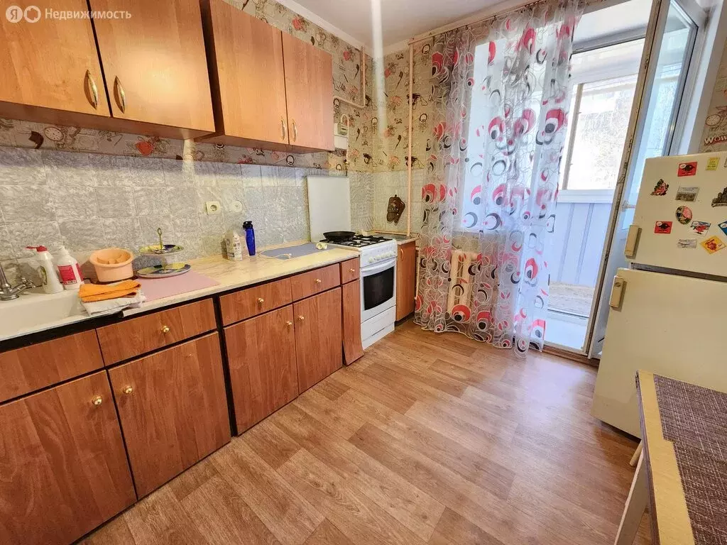 2-комнатная квартира: Великие Луки, Пограничная улица, 3 (49.9 м) - Фото 2