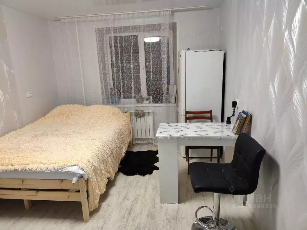 Комната Чувашия, Чебоксары ул. Эльменя, 17 (14.0 м) - Фото 0