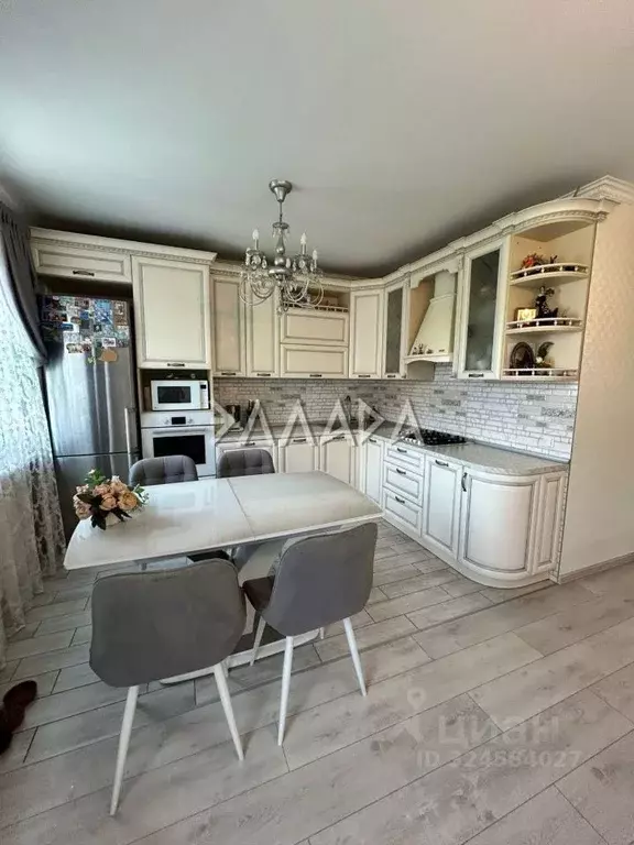 4-к кв. Ростовская область, Ростов-на-Дону просп. Королева, 25Б (91.0 ... - Фото 1