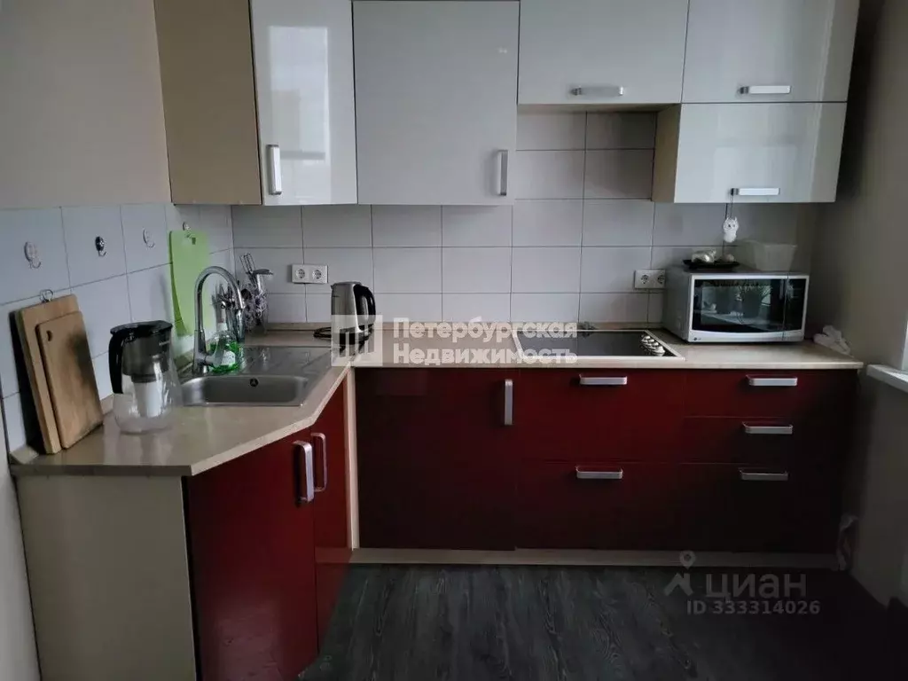 1-к кв. Санкт-Петербург ул. Русановская, 17к3 (40.7 м) - Фото 1