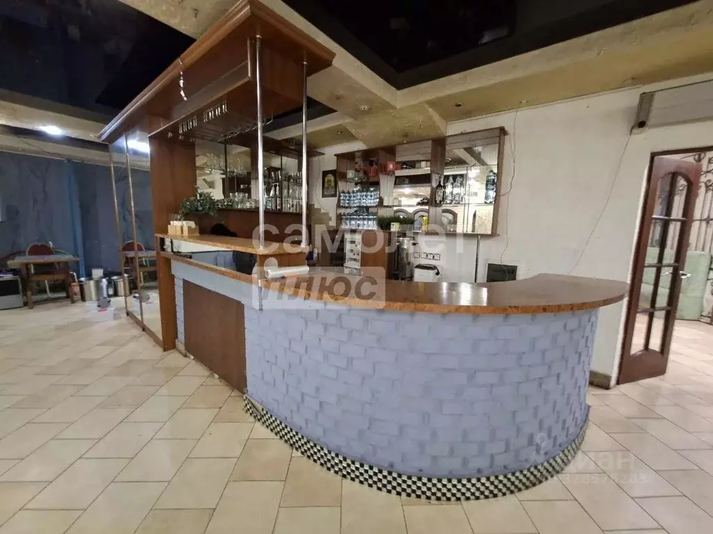 Торговая площадь в Курская область, Курск ул. 50 лет Октября, 155В ... - Фото 1