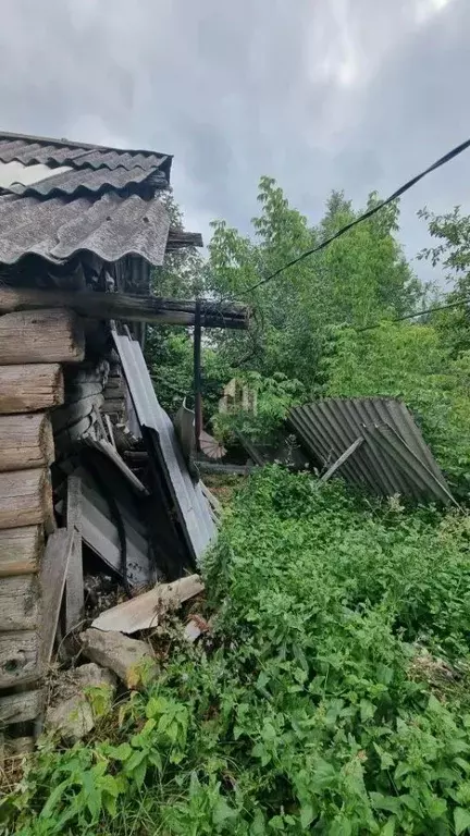 Дом в Саратовская область, Базарно-Карабулакский район, Свободинское ... - Фото 1