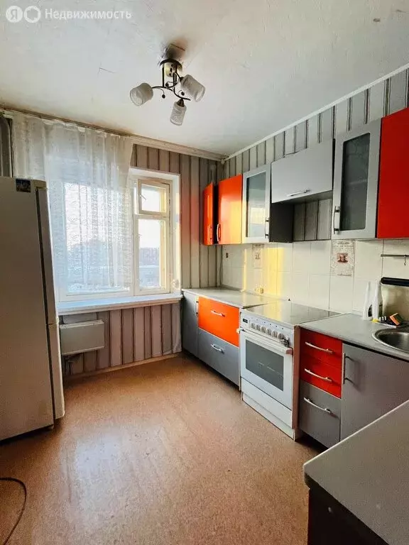 3-комнатная квартира: Северск, улица Победы, 14 (63.9 м) - Фото 1