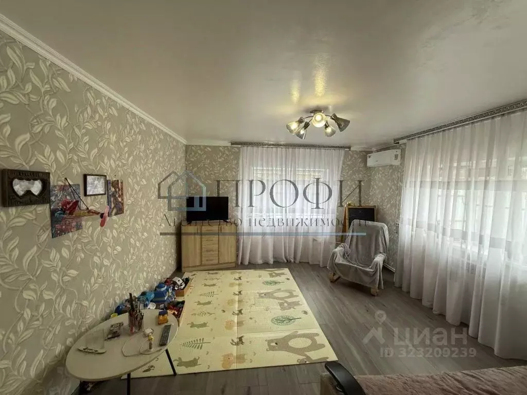 Дом в Белгородская область, Чернянский район, Волоконовское с/пос, с. ... - Фото 1