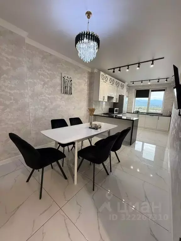 2-к кв. Северная Осетия, Владикавказ ул. Астана Кесаева, 44Вк2 (65.0 ... - Фото 1