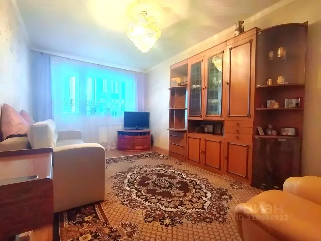 2-к кв. Ханты-Мансийский АО, Нижневартовск ул. Мира, 15 (58.6 м) - Фото 0