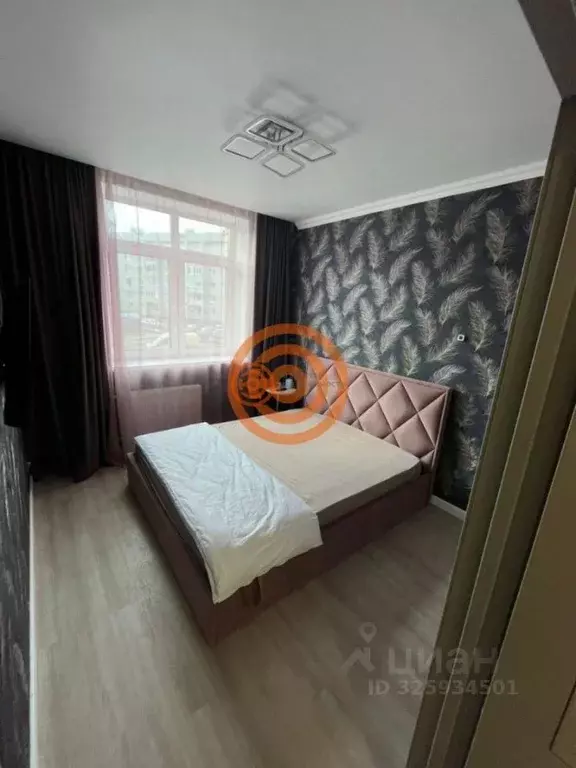 1-к кв. Тюменская область, Тюмень ул. Пархоменко, 119 (36.0 м) - Фото 0