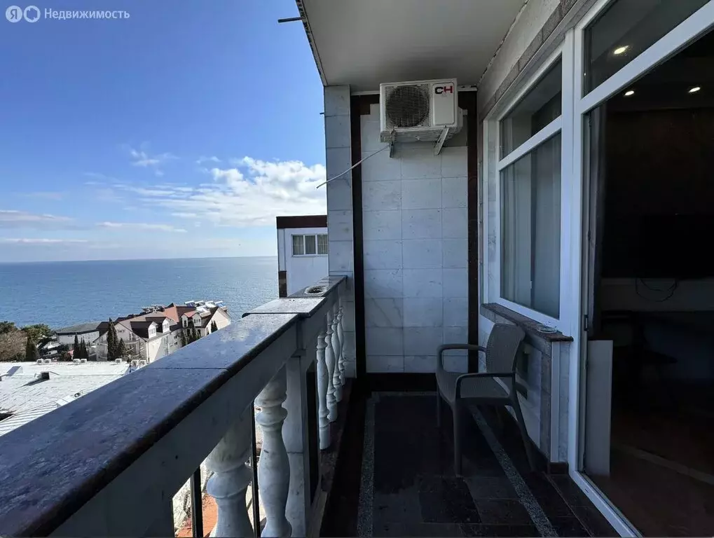 1-комнатная квартира: Алушта, Набережная улица, 16И (29.5 м) - Фото 2