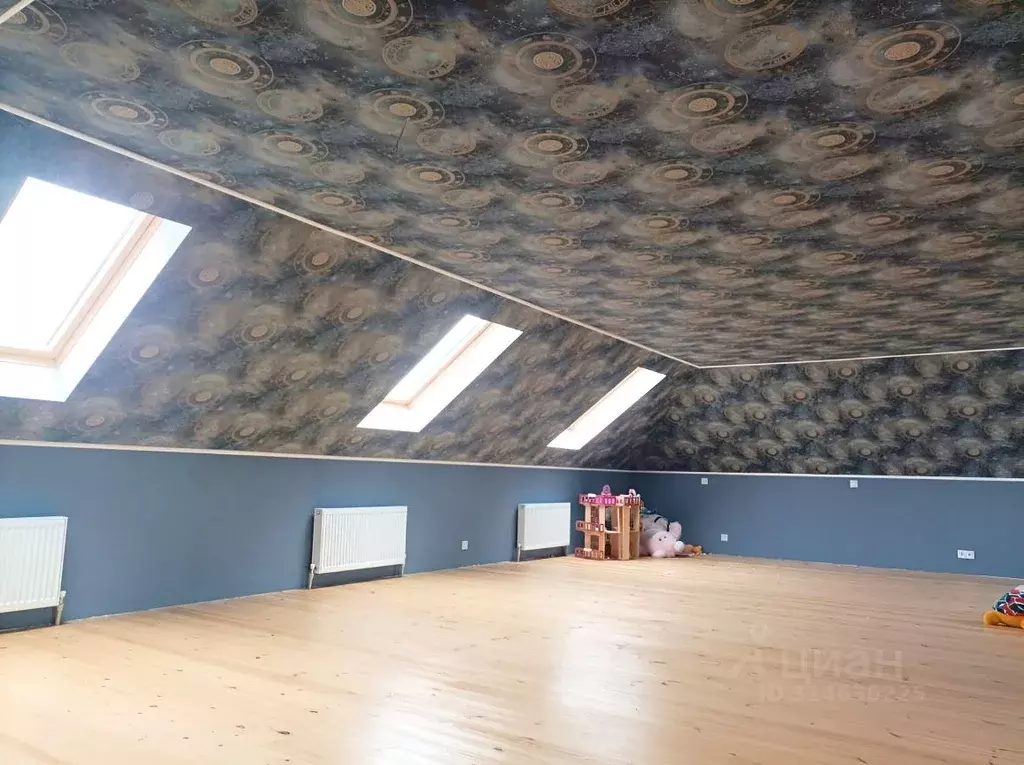 Дом в Адыгея, Тахтамукайский район, Энем пгт Пролетарская ул. (217 м) - Фото 1