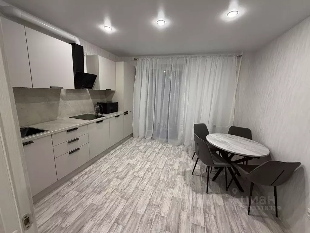 1-к кв. Вологодская область, Череповец Рыбинская ул., 33 (37.6 м) - Фото 1