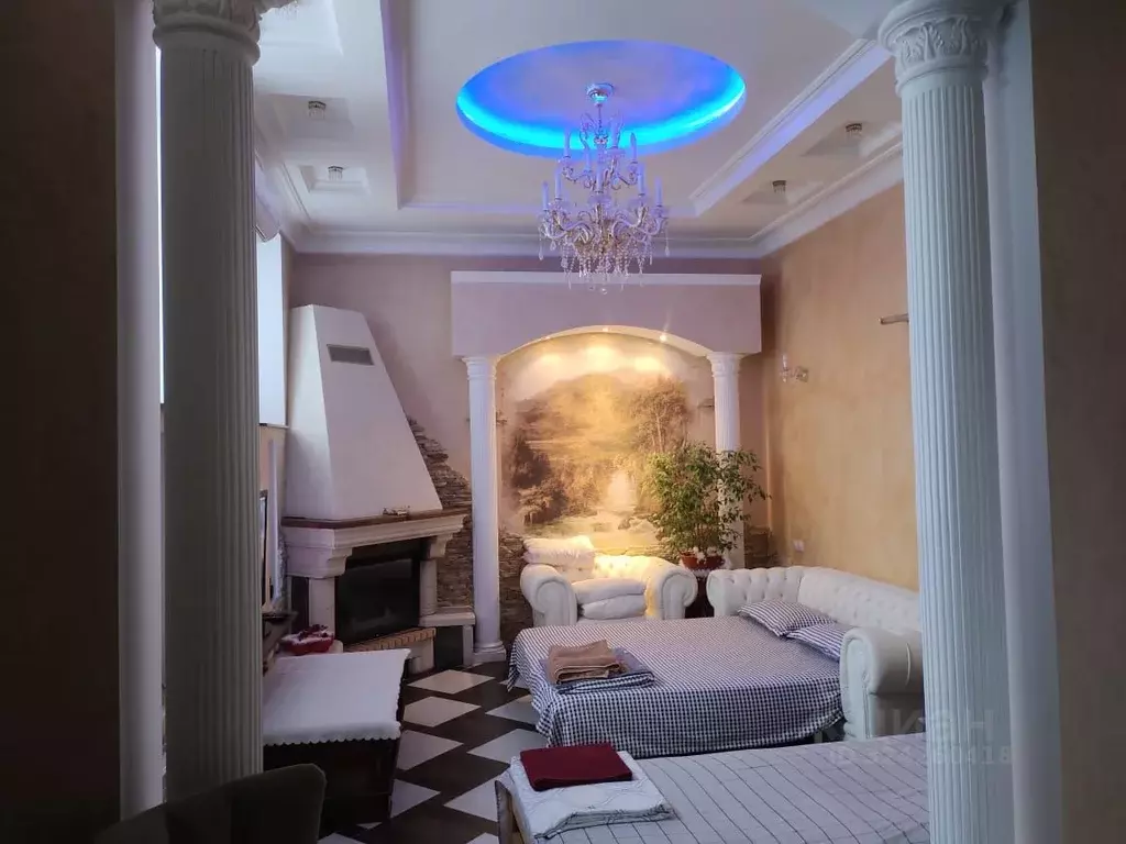 Дом в Московская область, Наро-Фоминск ул. Современная, 5А (300 м) - Фото 1