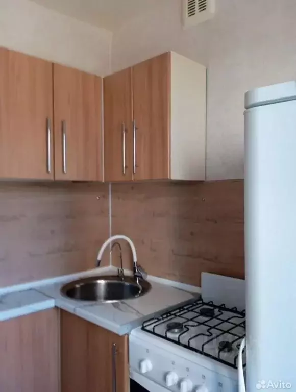 3-к кв. Удмуртия, Ижевск ул. Ворошилова, 101 (49.2 м) - Фото 0