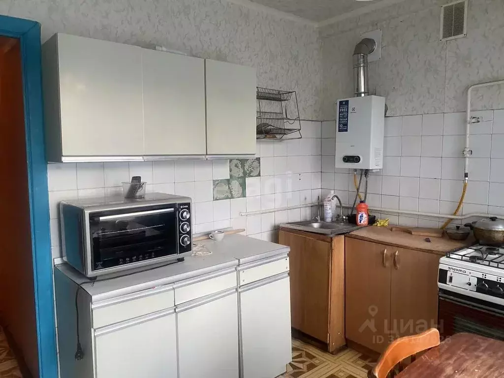 2-к кв. Калужская область, Бабынинский район, Муромцево с/пос, с. ... - Фото 1