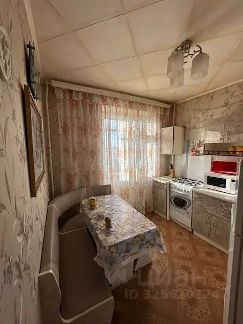 1-к кв. Коми, Усинск Воркутинская ул., 9 (36.0 м) - Фото 2