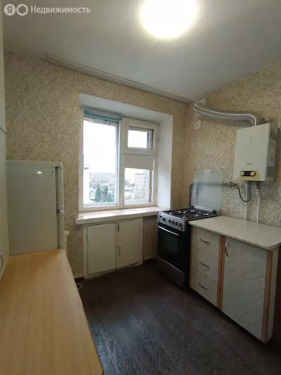 2-комнатная квартира: Чебаркуль, улица Карпенко, 13А (41 м) - Фото 2