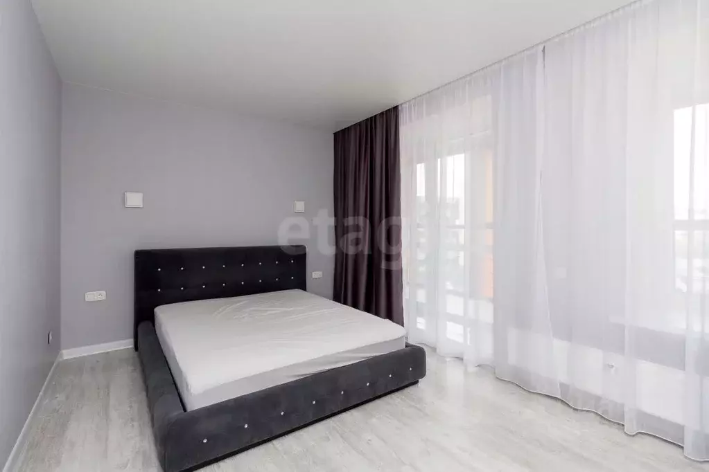 3-к кв. Тюменская область, Тюмень Полевая ул., 105к6 (92.3 м) - Фото 0