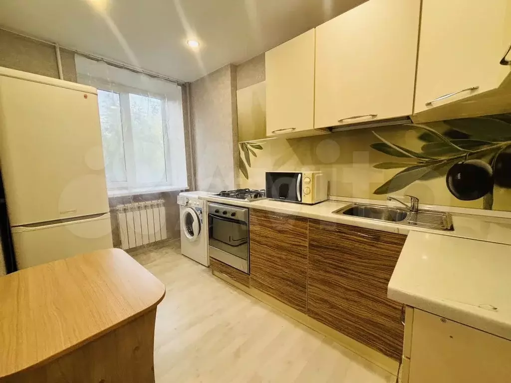 1-к. квартира, 35 м, 3/9 эт. - Фото 0