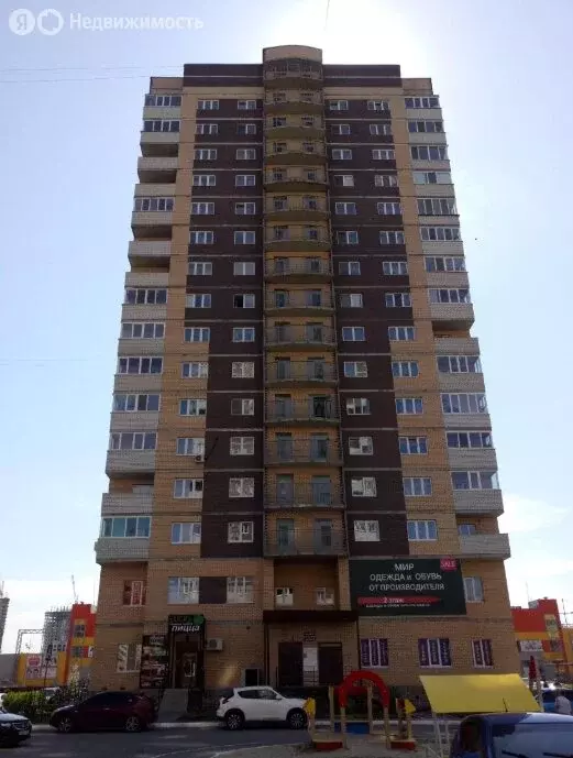 1-комнатная квартира: Тюмень, улица Станислава Карнацевича, 4 (48.8 м) - Фото 2