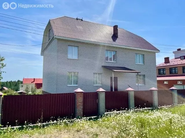 Дом в посёлок Прикамский, Энергетическая улица, 11 (278 м) - Фото 0