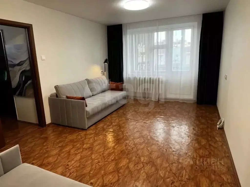 2-к кв. Тюменская область, Тюмень ул. Пермякова, 84к3 (65.0 м) - Фото 0