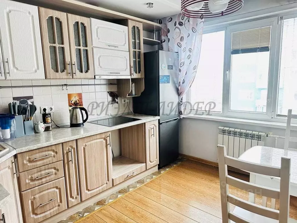 3-к кв. Алтай, Горно-Алтайск Алтайская ул., 8 (60.0 м) - Фото 1