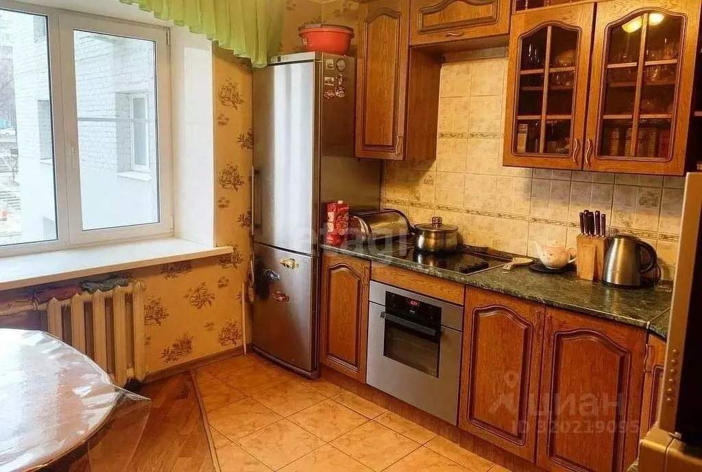 3-к кв. Белгородская область, Белгород ул. Губкина, 15в (80.0 м) - Фото 0