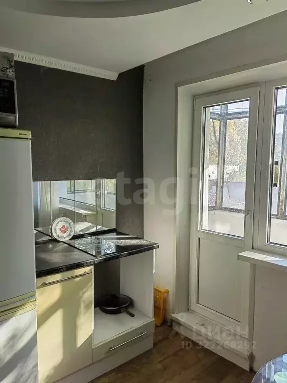 2-к кв. Кемеровская область, Прокопьевск ул. Обручева, 31 (52.0 м) - Фото 1