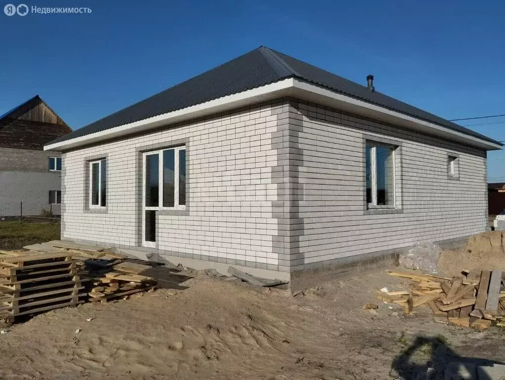 Дом в Тюменский район, деревня Якуши, улица Гоголя (80 м) - Фото 0