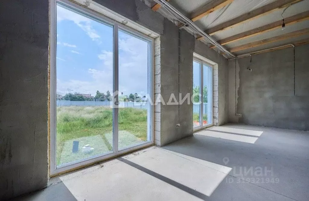 Дом в Воронежская область, Рамонский район, с. Ямное ул. Кирова, 41А ... - Фото 0