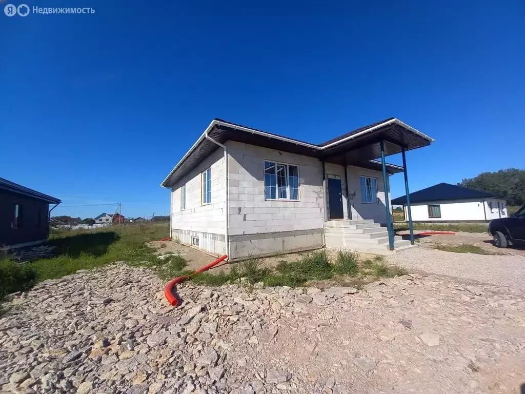 дом в псковский район, завеличенская волость, деревня борисовичи (122 . - Фото 0