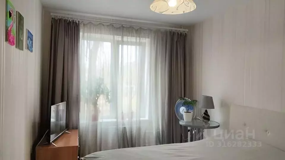 2-к кв. Самарская область, Тольятти просп. Степана Разина, 20 (45.3 м) - Фото 1