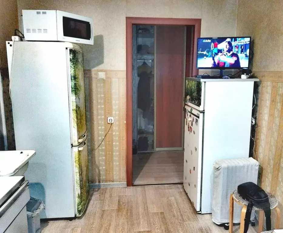 Комната Новосибирская область, Новосибирск ул. Революции, 10 - Фото 2