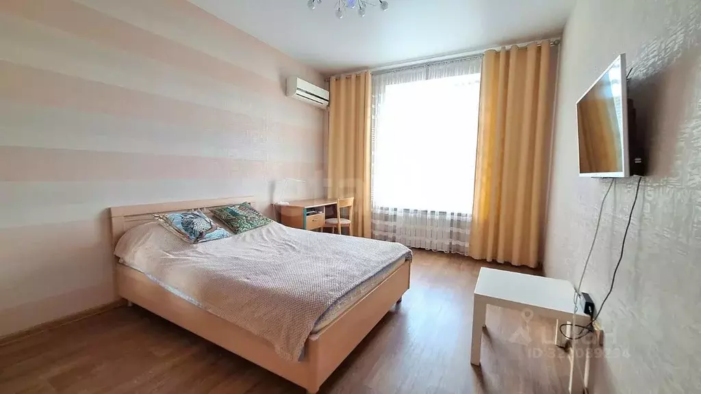 3-к кв. Самарская область, Самара ул. Нефтяников, 18 (98.0 м) - Фото 1