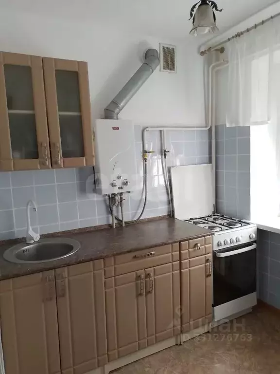 2-к кв. Крым, Евпатория проезд Советский, 1 (46.8 м) - Фото 1