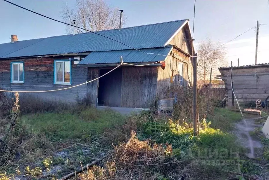 Дом в Пермский край, Александровск Яйва пгт, Яйвинская ул., 11 (63 м) - Фото 1
