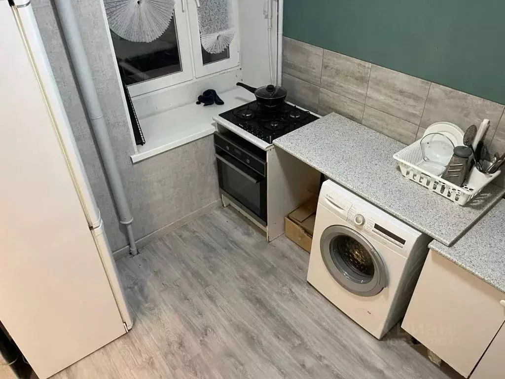 3-к кв. Москва ул. Молостовых, 11К6 (57.2 м) - Фото 2