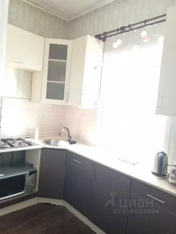 3-к кв. Белгородская область, Старый Оскол ул. Прядченко, 125 (52.0 м) - Фото 1