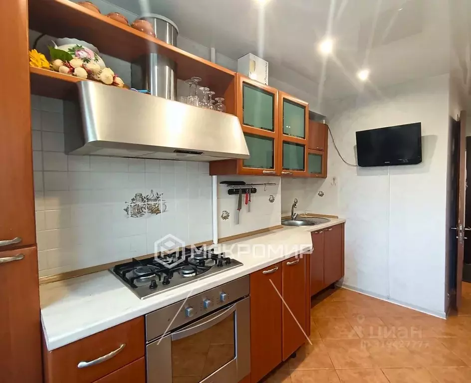 3-к кв. Пермский край, Пермь ул. Комиссара Пожарского, 15 (66.6 м) - Фото 1
