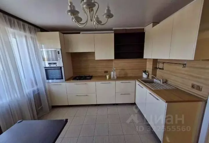 3-к кв. Самарская область, Самара Белорусская ул., 115 (87.0 м) - Фото 0