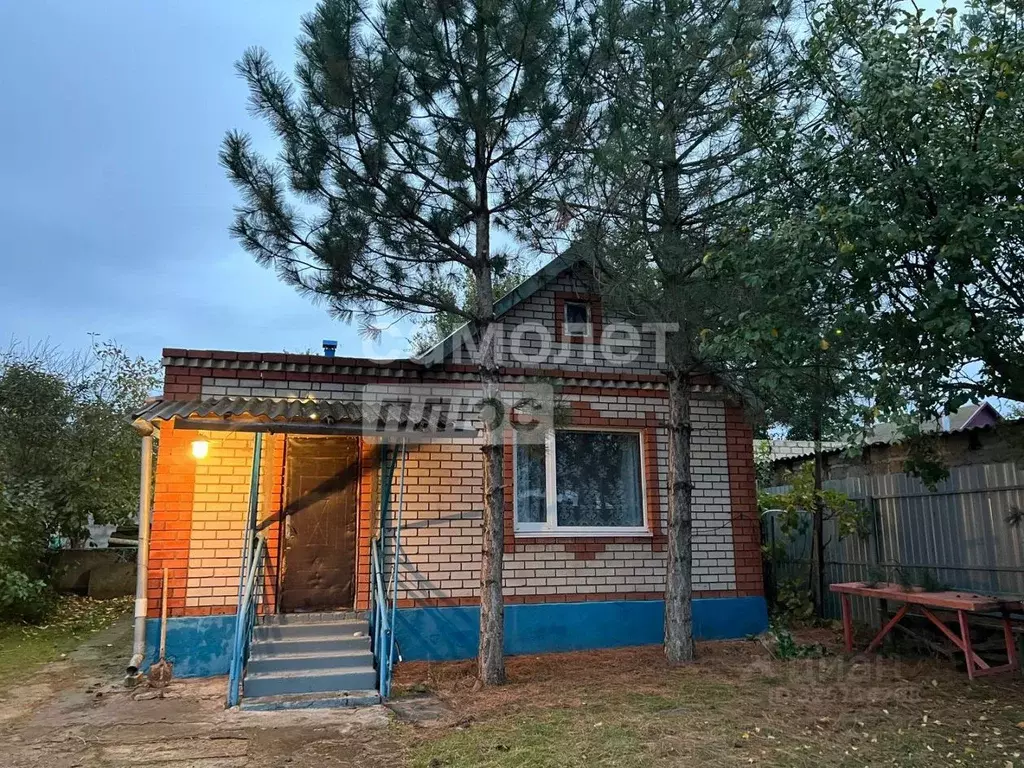 Дом в Калмыкия, Элиста ул. Чойпел (53 м) - Фото 1