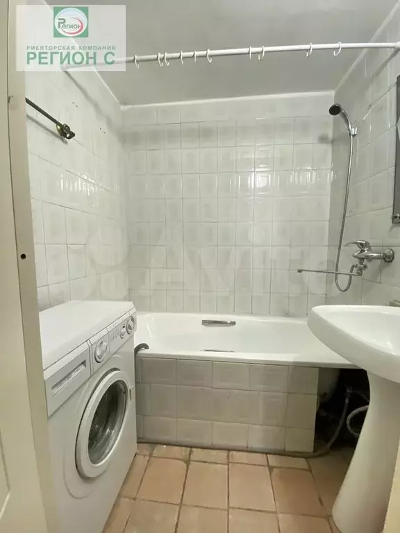 1-к. квартира, 36 м, 1/9 эт. - Фото 1