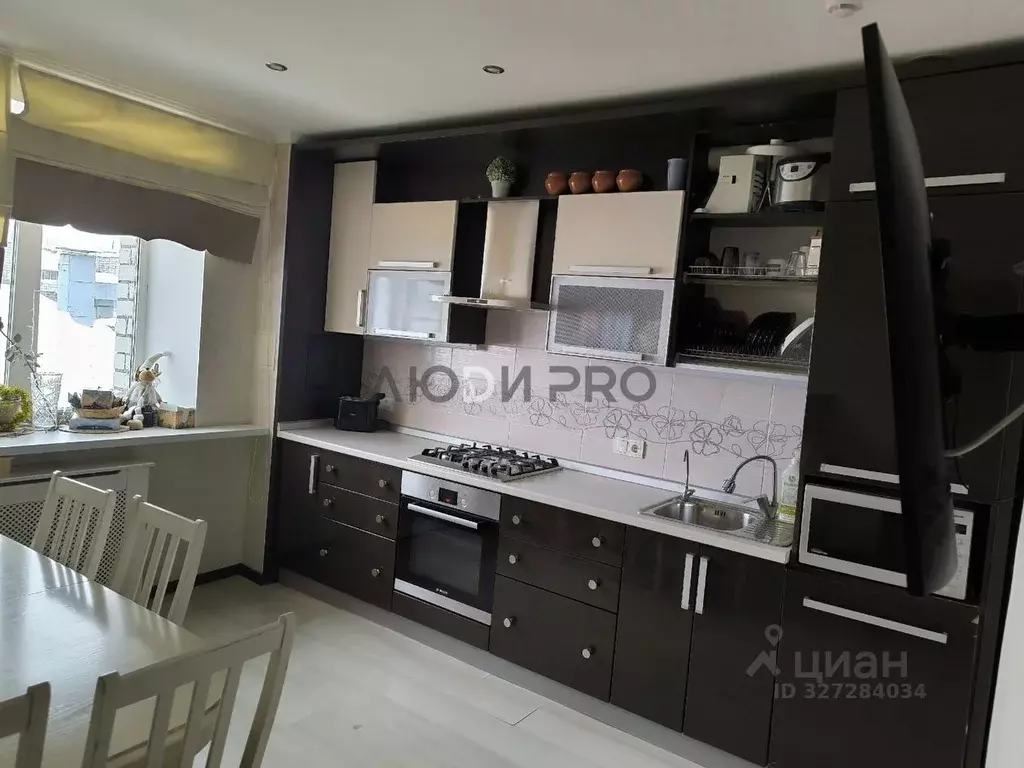 2-к кв. Коми, Сыктывкар ул. Домны Каликовой, 25 (88.4 м) - Фото 1