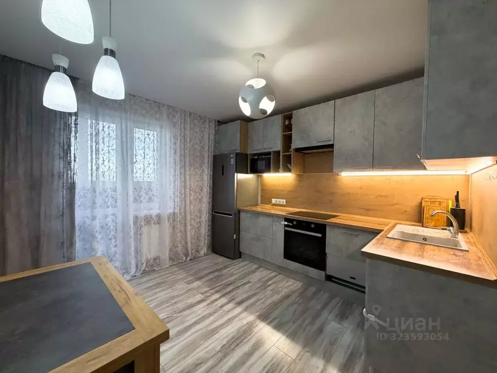 2-к кв. Оренбургская область, Оренбург Пролетарская ул., 298 (64.2 м) - Фото 1